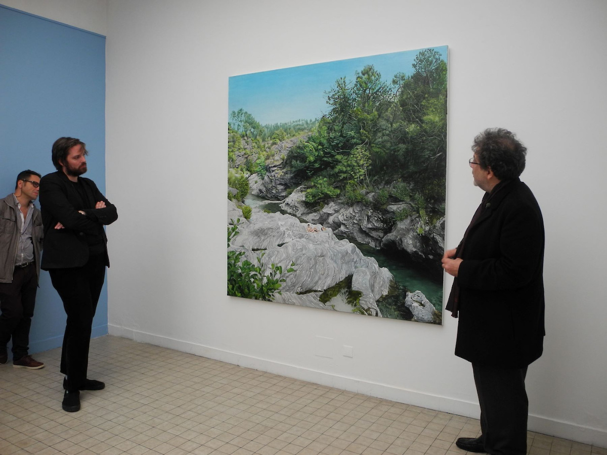 Vue de la visite dialoguée de l’exposition «hic et nunc» avec Thomas Levy-Lasne et Hector Obalk, CACC, 2014