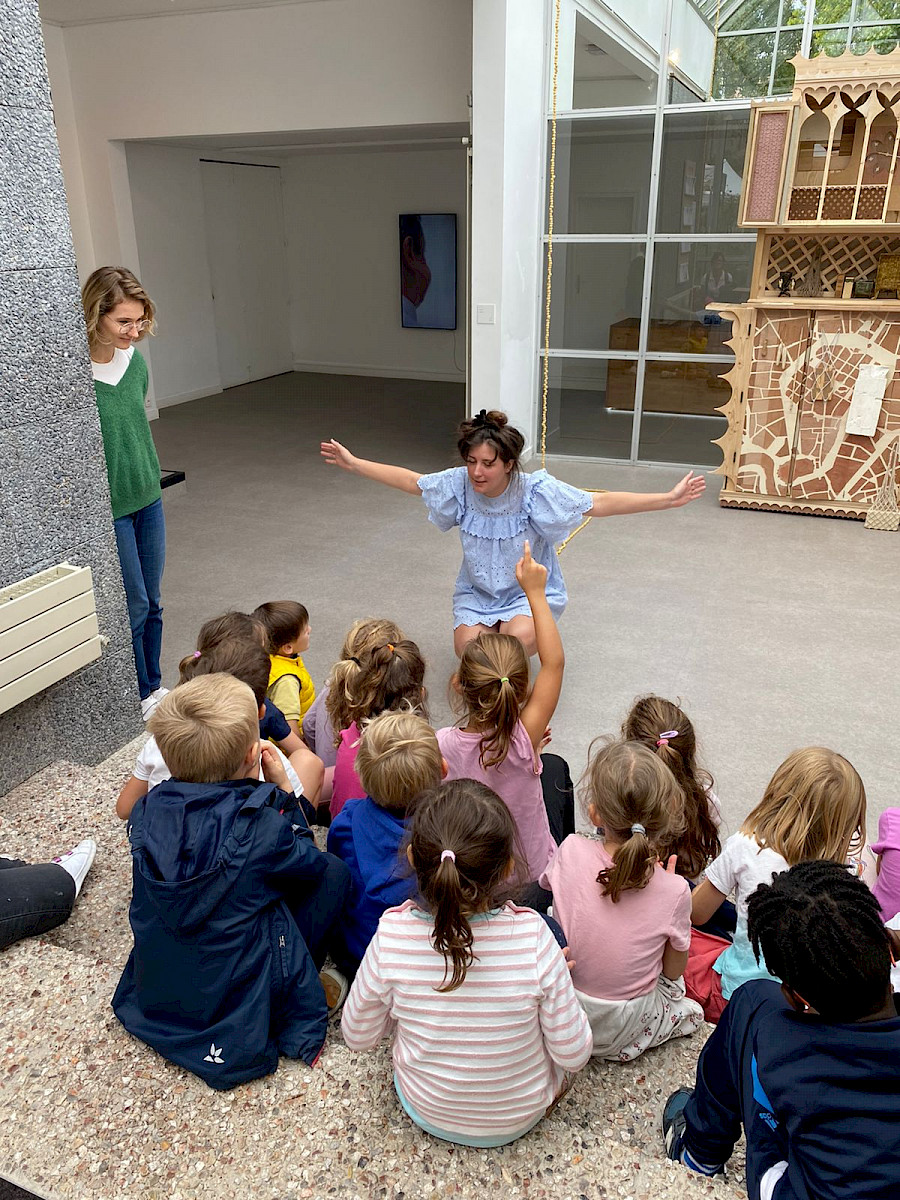 Visite d'exposition Journées européennes du patrimoine par le collectif à autre voix, avec Noe Leleu au CACC, 2022